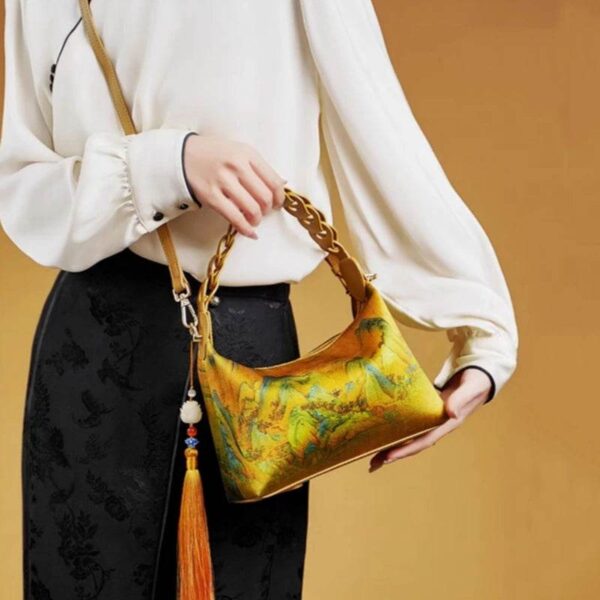 10_中国_絵画_香り_雲_シルク_手作り_ショルダーバッグ_-_中文 10_Chinese_Painting_Fragrant_Cloud_Silk_Handcrafted_Shoulder_Bag_-_SinoCultural