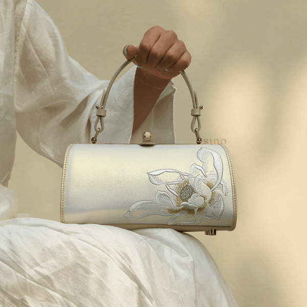 5_Embroidery_Leather_White_Shoulder_Bag_Lotus_Elegant_Handbag_P120312 5_Embroidery_Leather_White_Shoulder_Bag_Lotus_Elegant_Handbag_P120312