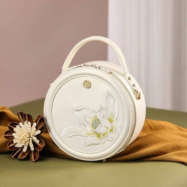 8_Sinocultural_Embroidery_Leather_White_Round_Handbag_Lotus 8_Sinocultural_Embroidery_Leather_White_Round_Handbag_Lotus