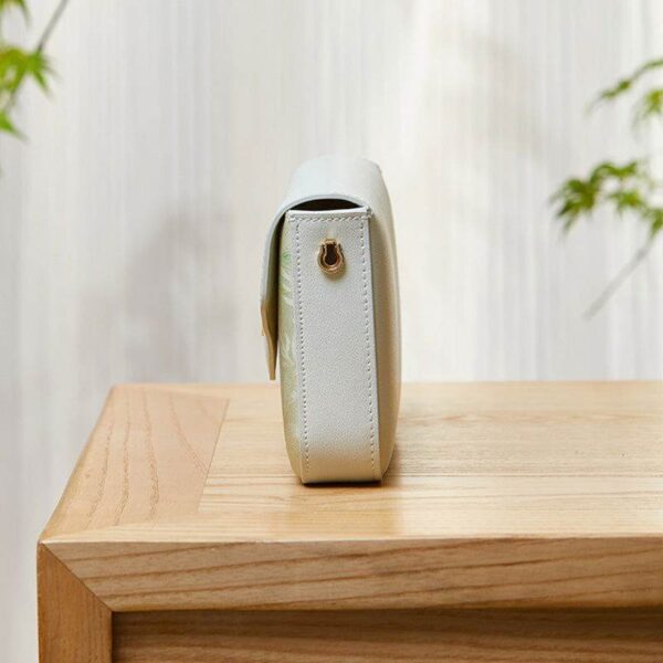 Brocade_Jacquard_Chic_Elegant_Lady_Clutch_Bag_-_SinoCultural-2462302 Brocade_Jacquard_Chic_Elegant_Lady_Clutch_Bag_-_SinoCultural-2462302