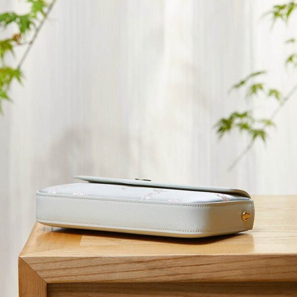 Brocade_Jacquard_Chic_Elegant_Lady_Clutch_Bag_-_SinoCultural-2462337 Brocade_Jacquard_Chic_Elegant_Lady_Clutch_Bag_-_SinoCultural-2462337