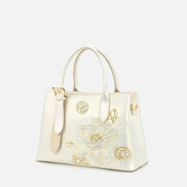 Embroidery_Leather_Tote_Bag_White_Blooming_Peony_-_SinoCultural-2476393 Embroidery_Leather_Tote_Bag_White_Blooming_Peony_-_SinoCultural-2476393