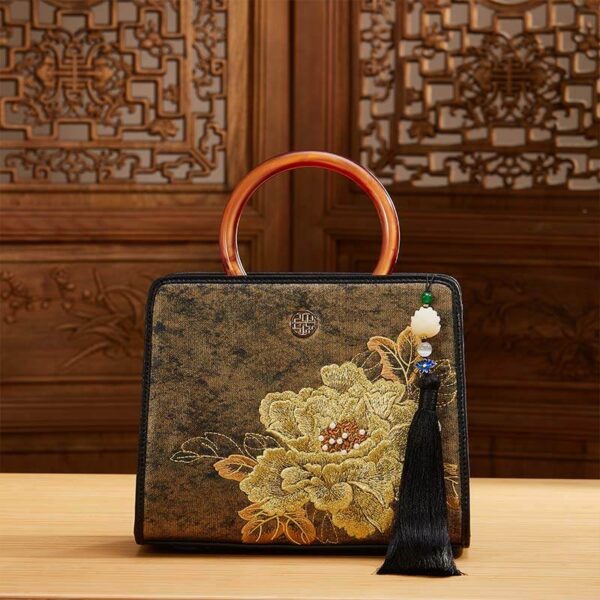 Embroidery_Nishijin_Weave_Chinese_Style_Vintage_Handbag_-_SinoCultural-2477251 Embroidery_Nishijin_Weave_Chinese_Style_Vintage_Handbag_-_SinoCultural-2477251