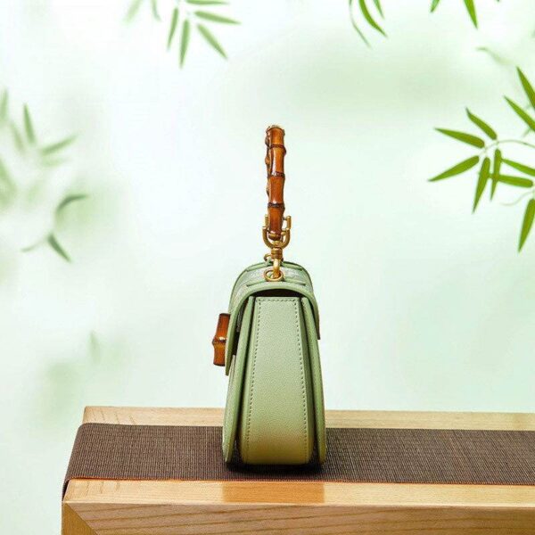 Song_Brocade_Mulberry_Silk_Bamboo_Handle_Handbag_-_SinoCultural-2483441 Song_Brocade_Mulberry_Silk_Bamboo_Handle_Handbag_-_SinoCultural-2483441